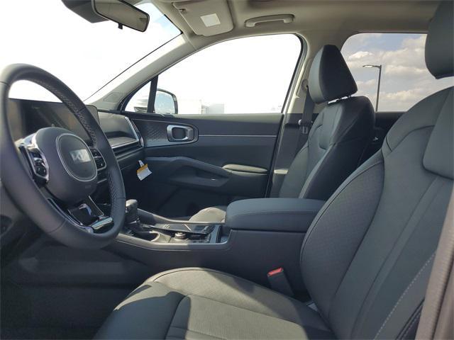 new 2025 Kia Sorento car, priced at $36,825