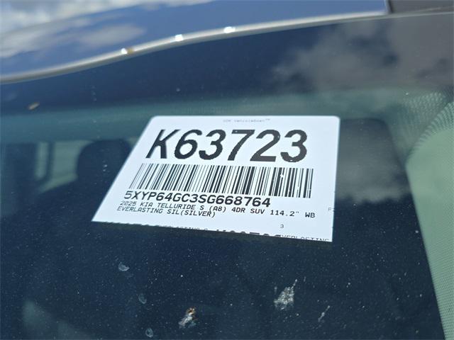 new 2025 Kia Telluride car, priced at $40,655