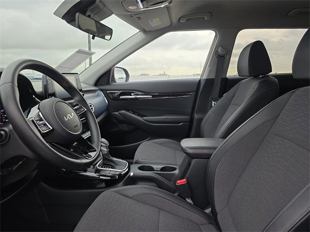 used 2023 Kia Seltos car, priced at $20,062