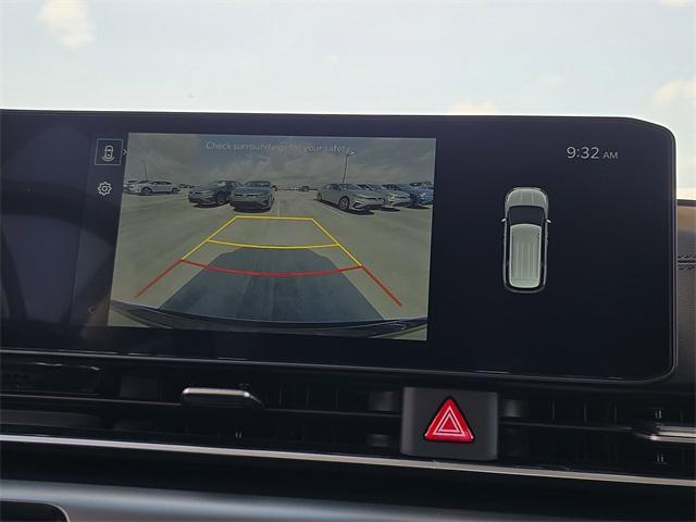 new 2025 Kia Carnival car, priced at $40,650