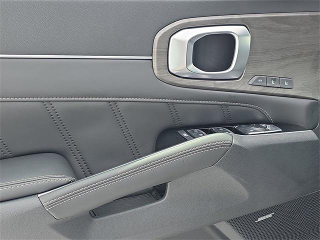 new 2025 Kia Sorento car, priced at $46,300