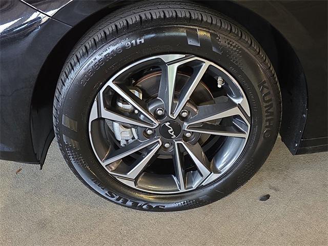 used 2024 Kia Forte car