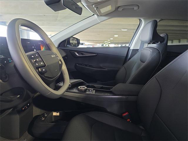 new 2025 Kia EV6 car, priced at $41,980