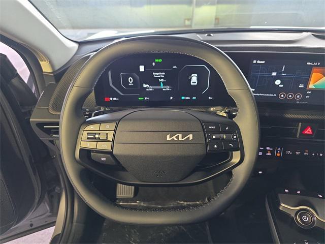 new 2025 Kia EV6 car, priced at $41,980