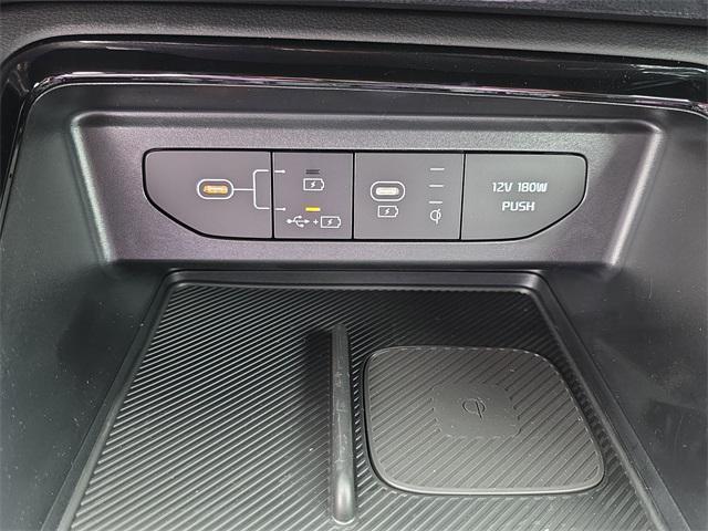 new 2025 Kia K5 car, priced at $28,550