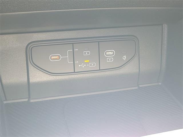 new 2026 Kia Sportage car, priced at $33,065