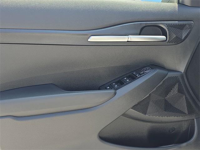 new 2025 Kia Seltos car, priced at $25,170