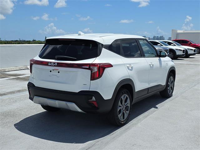 new 2025 Kia Seltos car, priced at $25,170