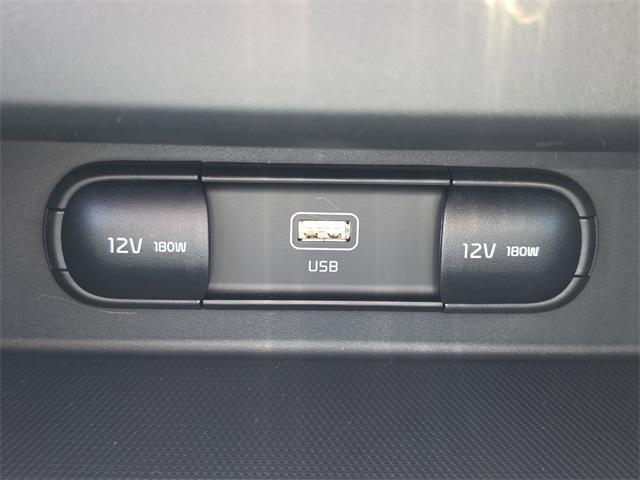 new 2025 Kia Seltos car, priced at $25,170