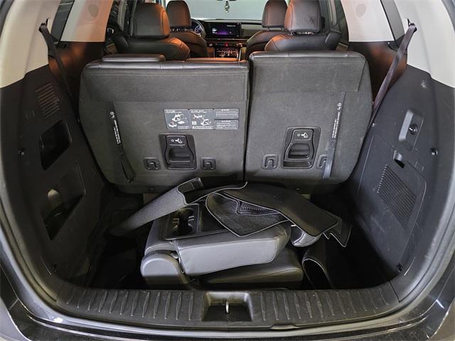 used 2024 Kia Carnival car, priced at $33,987