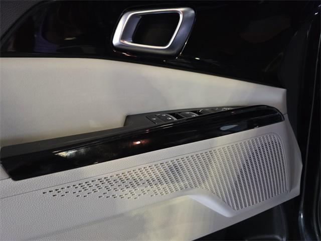 used 2024 Kia Carnival car, priced at $33,987