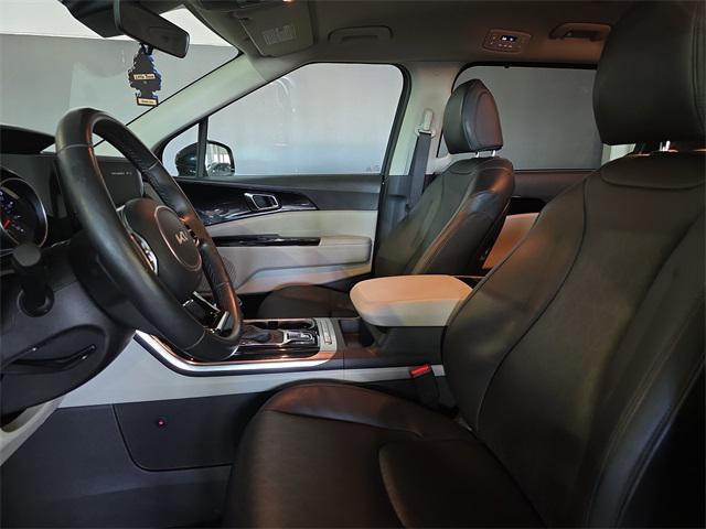 used 2024 Kia Carnival car, priced at $33,987