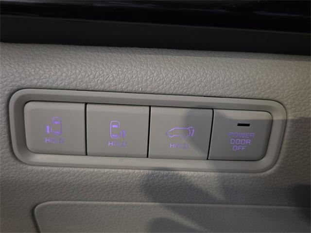 used 2024 Kia Carnival car, priced at $33,987