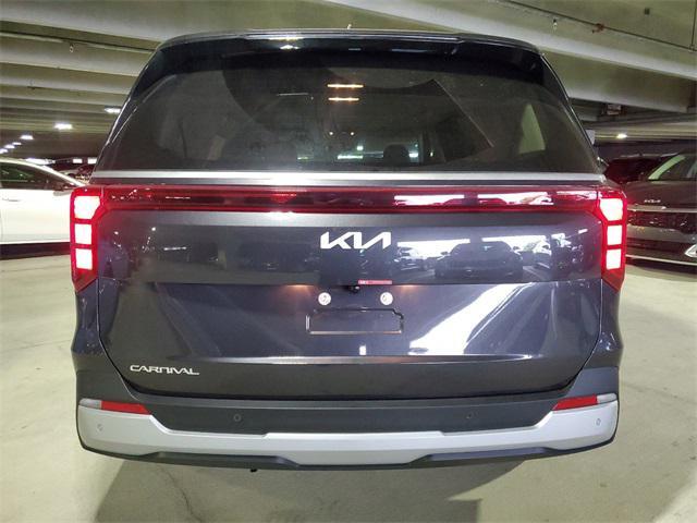 new 2025 Kia Carnival car, priced at $38,160