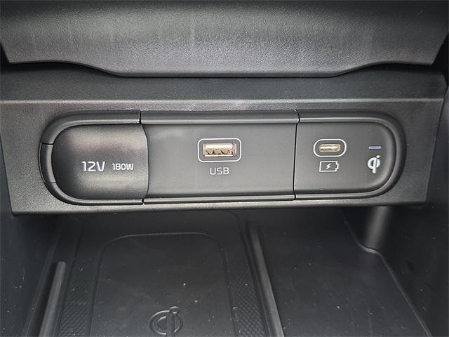 new 2025 Kia Telluride car, priced at $44,055