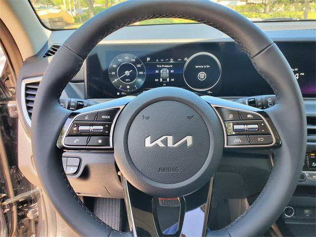 new 2025 Kia Seltos car, priced at $27,205