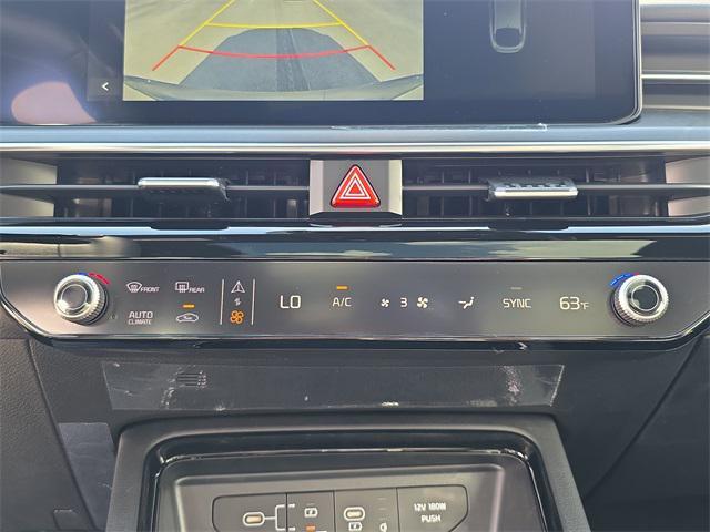 new 2025 Kia K5 car, priced at $31,045