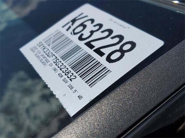new 2025 Kia Sportage car, priced at $31,060