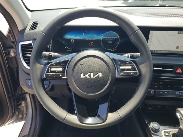 used 2024 Kia Seltos car, priced at $25,010