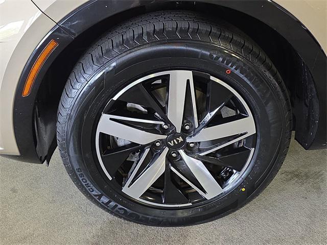 used 2021 Kia Sorento car, priced at $21,559