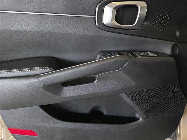 used 2021 Kia Sorento car, priced at $21,559