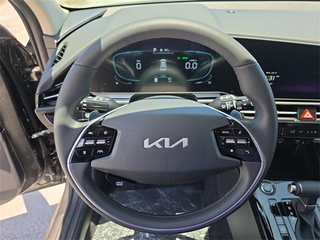 new 2025 Kia Niro car, priced at $30,360