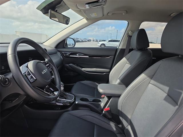 used 2024 Kia Seltos car, priced at $22,388