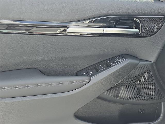 new 2025 Kia Seltos car, priced at $27,900