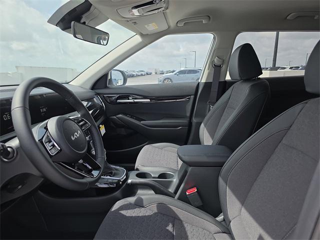 new 2025 Kia Seltos car, priced at $27,900