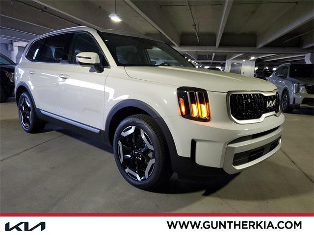 new 2025 Kia Telluride car, priced at $44,705