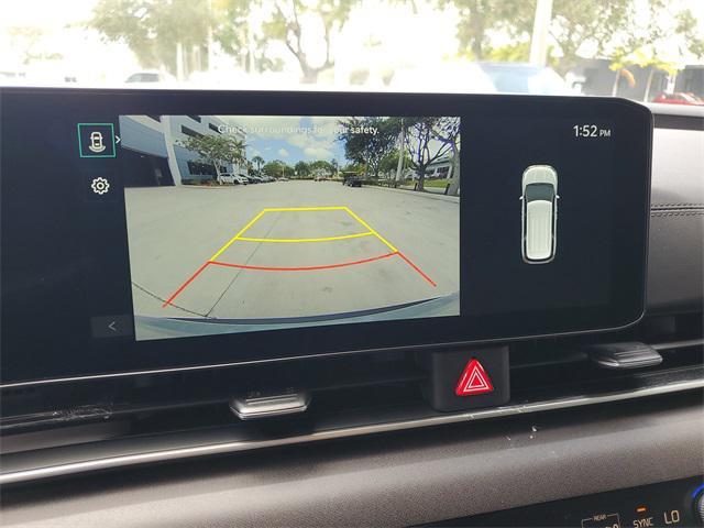 new 2025 Kia Carnival car, priced at $43,195
