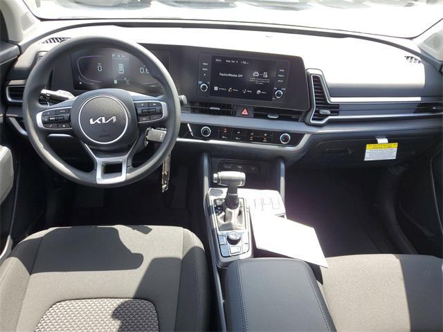 new 2025 Kia Sportage car, priced at $29,905