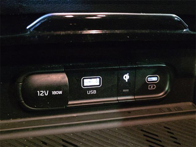 used 2023 Kia Sportage Hybrid car