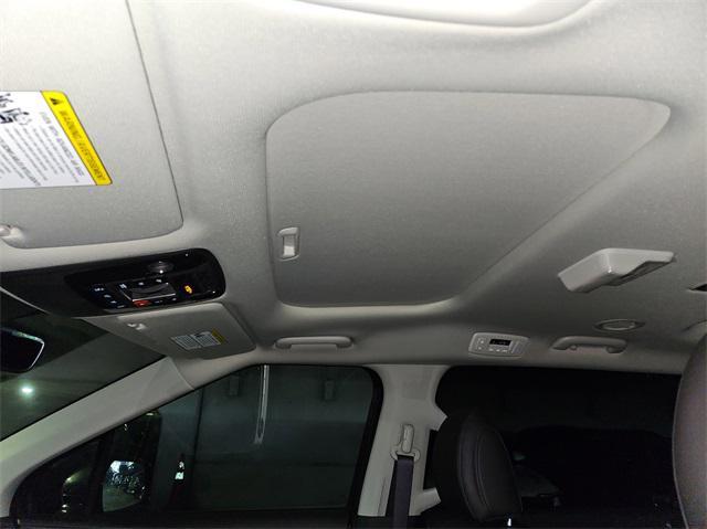 new 2025 Kia Carnival Hybrid car, priced at $49,100