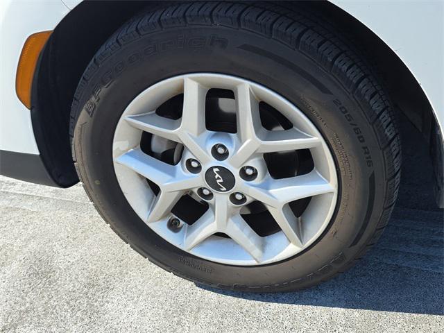 used 2022 Kia Soul car, priced at $17,489