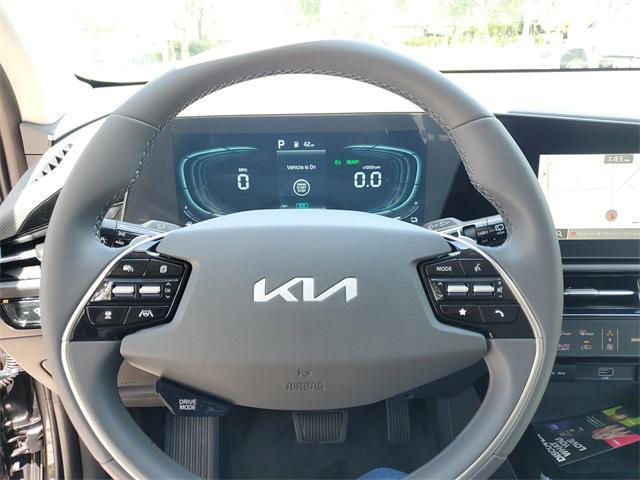 new 2025 Kia Niro car, priced at $30,360