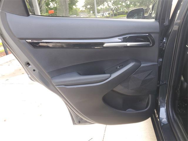 used 2024 Kia Seltos car, priced at $25,489