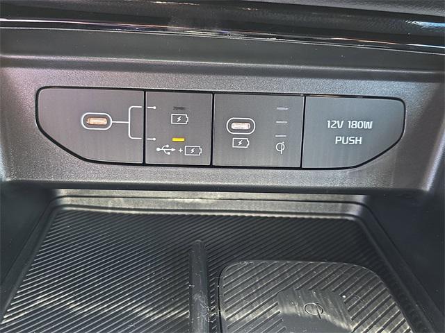 new 2025 Kia K5 car, priced at $28,550