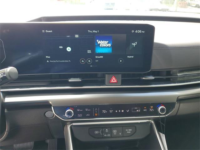 new 2025 Kia Carnival Hybrid car, priced at $49,755