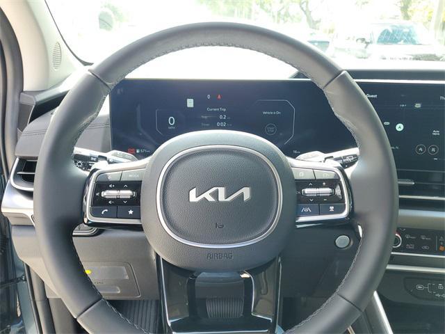 new 2025 Kia Carnival Hybrid car, priced at $49,755