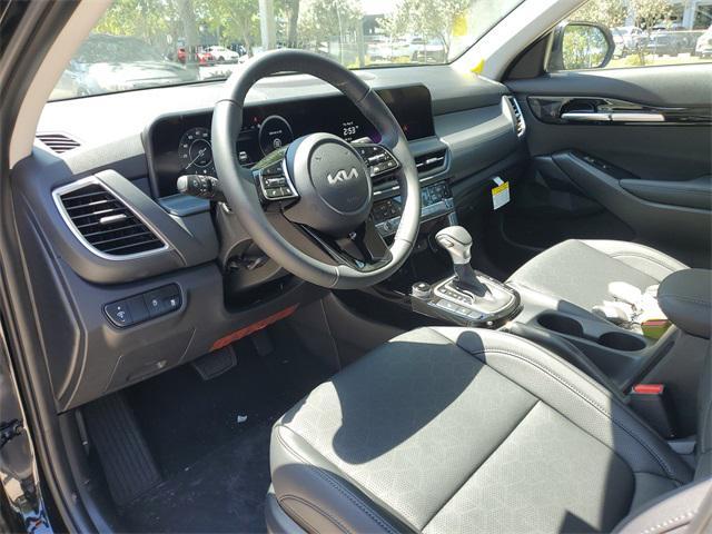new 2025 Kia Seltos car, priced at $26,920