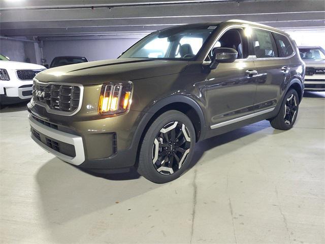 new 2025 Kia Telluride car, priced at $40,710