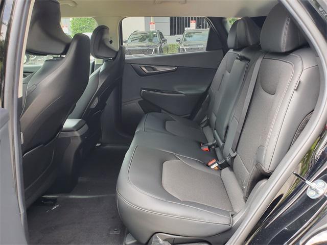 new 2025 Kia EV6 car, priced at $40,870