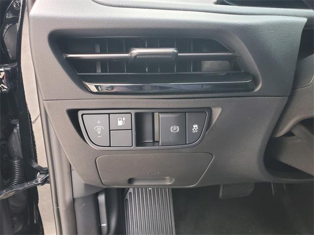 new 2025 Kia EV6 car, priced at $40,870