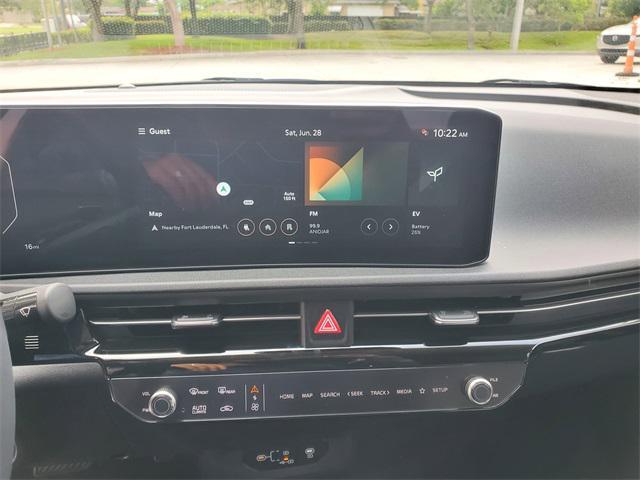 new 2025 Kia EV6 car, priced at $40,870