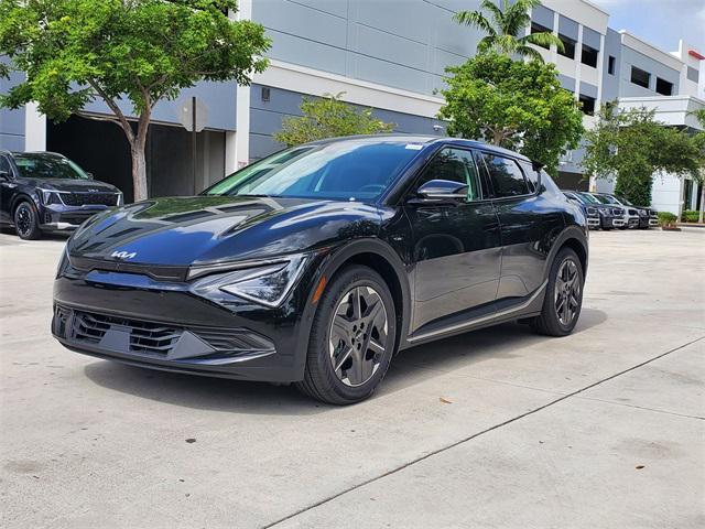 new 2025 Kia EV6 car, priced at $40,870