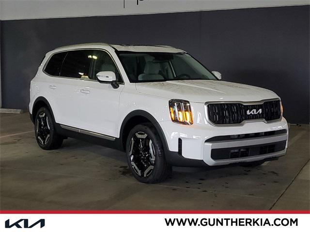 new 2025 Kia Telluride car, priced at $45,085