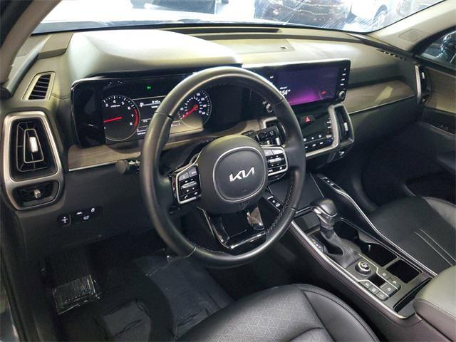 used 2022 Kia Sorento car, priced at $25,755