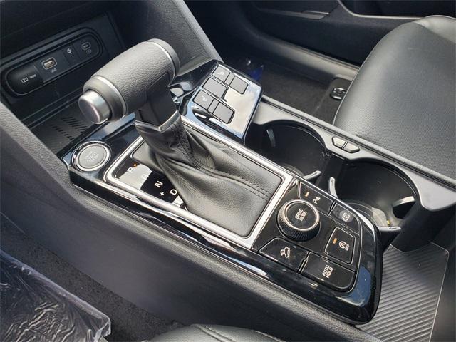 new 2025 Kia Sportage car, priced at $31,455