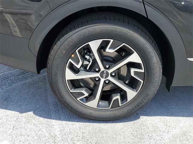 new 2025 Kia Sportage car, priced at $31,060